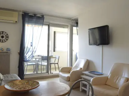 Cap d'Agde: Appt 2 pièces cabine, 6 couchages, proche plage, loggia, parking - Photo 7