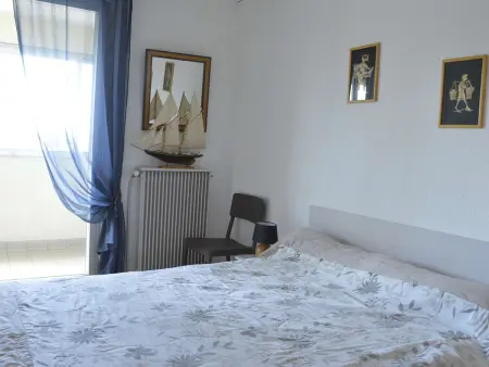Cap d'Agde: Appt 2 pièces cabine, 6 couchages, proche plage, loggia, parking - Photo 12