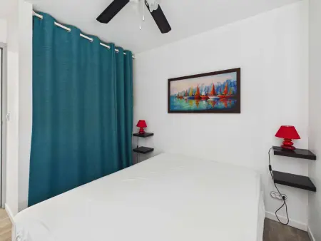 Appartement cosy 2 pièces cabine, terrasse, WIFI, parking privé, proche plage à Marseillan - Photo 14