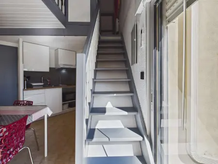 Appart 2 pièces mezzanine clim, bord de plage, parking - Photo 14