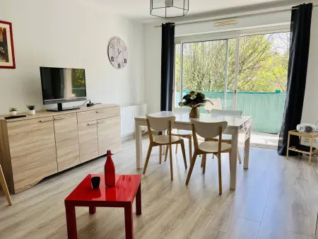Appartement T2 calme à Cambo-les-Bains avec Wi-Fi et parking - Photo 3
