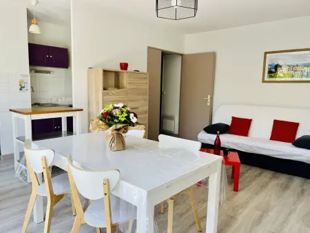Appartement T2 calme à Cambo-les-Bains avec Wi-Fi et parking - Photo 4