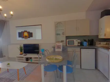 T1 Bis Vue Mer, WiFi, à Larmor-Plage, 4 Pers, Appartement 4 personnes à Larmor Plage - Photo 6