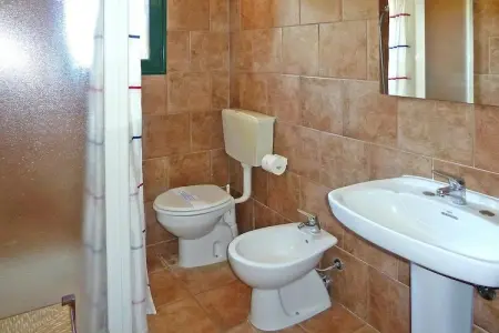 Holiday resort Centro Vacanze il Borgo Guardistallo- 3 letti soggiorno, Appartement Familial à Guardistallo avec Piscine - Photo 10