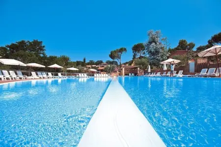 Holiday resort Centro Vacanze il Borgo Guardistallo - 2 letti soggiorno/ teilweise ueber 2 Etagen, Résidence près de Guardistallo Oliviers - Photo 12