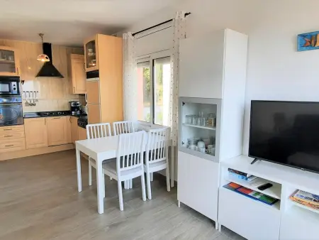 Appartement familial 2 chambres avec terrasse vue mer et parking à Llançà - Photo 2