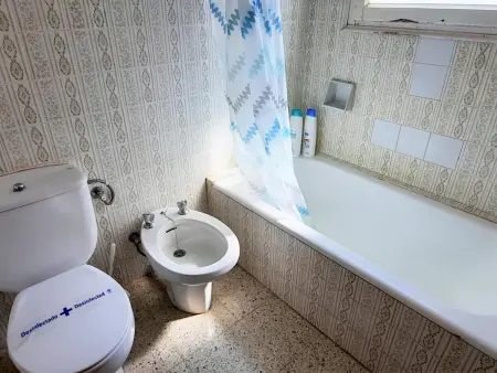 Appartement 2 chambres à côté de la plage Carboneres avec parking, animaux acceptés - Photo 10