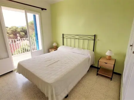 Appartement Familial à Llançà : Plage Carboneres, Parking et Animaux Acceptés - Photo 5