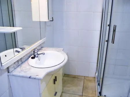 Appartement avec Terrasse Meublée et Parking à 10 Min du Centre de Llançà, Animaux Acceptés - Photo 7