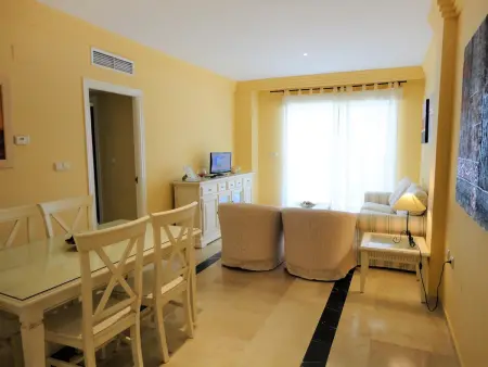 Bel appartement en bord de mer avec piscine privée, climatisation et wifi à Marbella - Photo 2