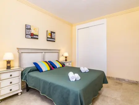 Appartement en bord de mer avec piscine, clim, wifi, et parking à Marbella - Photo 7