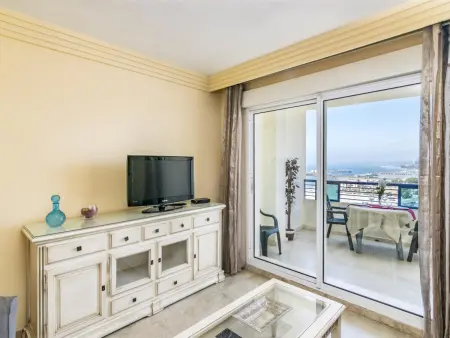 Appartement en bord de mer avec piscine, clim, wifi, et parking à Marbella - Photo 19