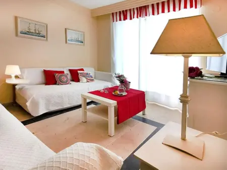 Appartement en bord de mer à Marbella - 3 chambres, piscines, clim, WIFI, parking, animaux admis - Photo 5