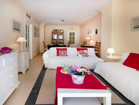Appartement en bord de mer à Marbella - 3 chambres, piscines, clim, WIFI, parking, animaux admis - Photo 7