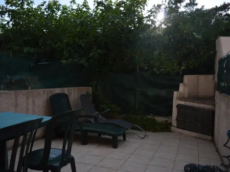 Studio Cabine 3 Couchages avec Terrasse, Parking, à 50m de la Plage - Le Grau d'Agde - Photo 10