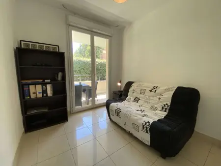 Appartement 3P avec Terrasse et Garage, à 10min des Plages de Juan-les-Pins - Photo 6
