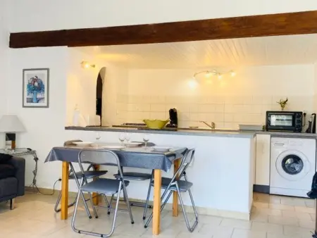Appartement T3 avec Terrasse & Clim, 6 Couchages, à 1.3 km de la Plage - Photo 1