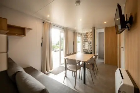 Camping Petite Suisse 3, Maison tranquille dans les Ardennes - Photo 1