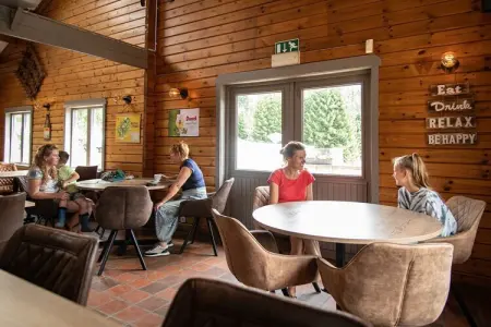 Camping Petite Suisse 3, Maison tranquille dans les Ardennes - Photo 28