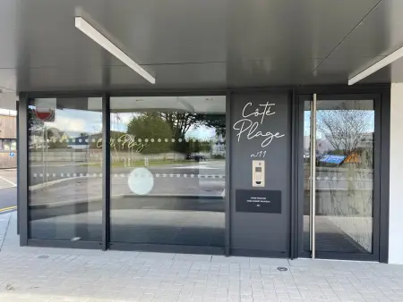 LARMOR-PLAGE : T2 en résidence de standing avec terrasse et parking, à deux pas de la plage et des commerces - Photo 13