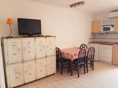Studio cabine climatisé avec parking en bord de mer - Photo 2
