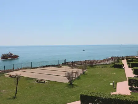 Studio cabine climatisé avec parking en bord de mer - Photo 18