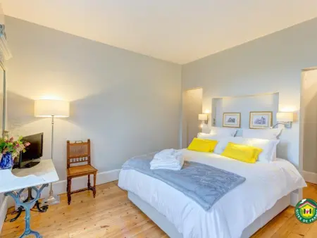 Charmant appartement rénové à Chantilly avec WiFi et parking - Photo 3