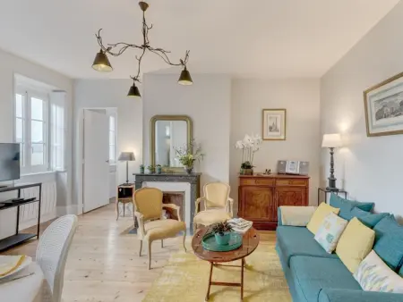 Charmant appartement rénové à Chantilly avec WiFi et parking - Photo 9