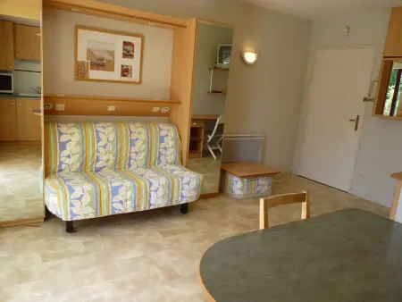 Studio 2 couchages La Rochelle avec piscine et parking - Photo 15