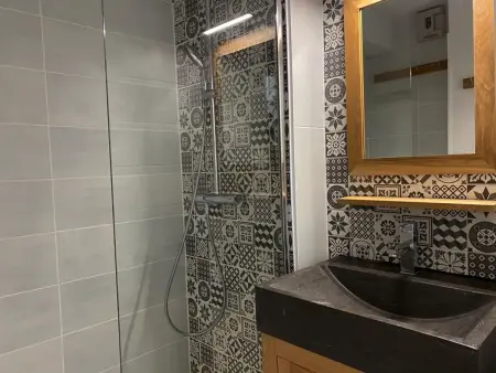 Appartement près de la plage avec balcon et parking privé - Photo 5