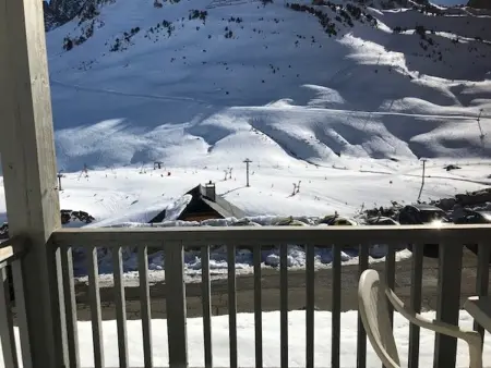 Appartement cosy 4 pers. avec terrasse, piscine, fitness et parking - À 300m des pistes - Photo 6