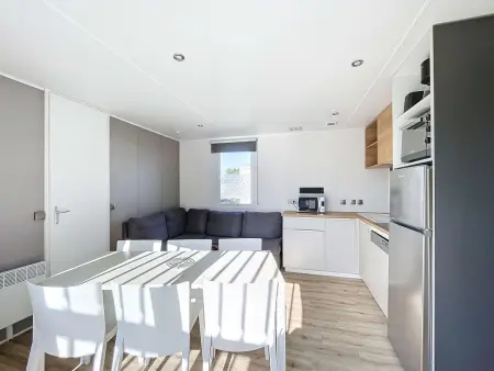 Mobil-Home Grand Confort 6 Pers, 3 Chambres, Terrasse, Plage à 200m, Piscine Chauffée - Photo 2