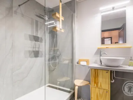 Appartement spacieux avec balcon ensoleillé à Granville - Photo 7