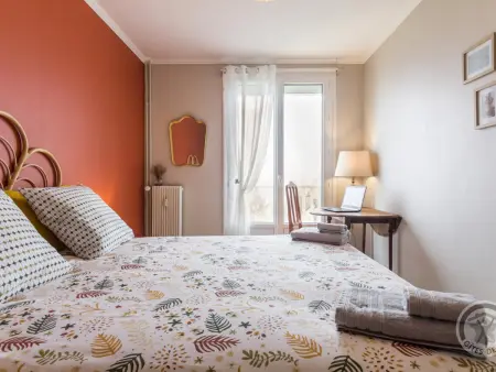 Appartement spacieux avec balcon ensoleillé à Granville - Photo 8