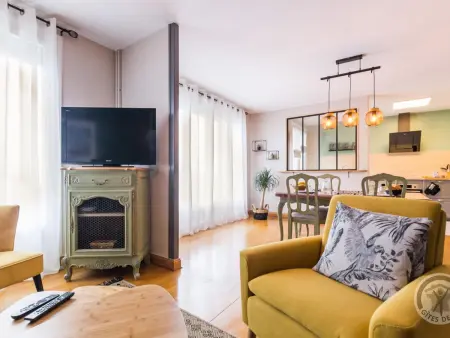 Appartement spacieux avec balcon ensoleillé à Granville - Photo 12