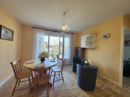 Appartement rustique proche plage et base nautique, stationnement inclus - Photo 1