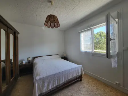 Appartement rustique proche plage et base nautique, stationnement inclus - Photo 7