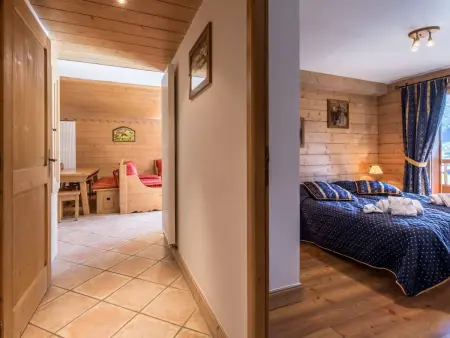 Chalet 3 chambres avec spa et piscine, pied des pistes - Photo 6