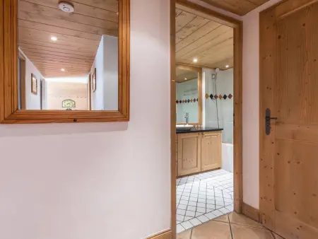 Chalet 3 chambres avec spa et piscine, pied des pistes - Photo 28