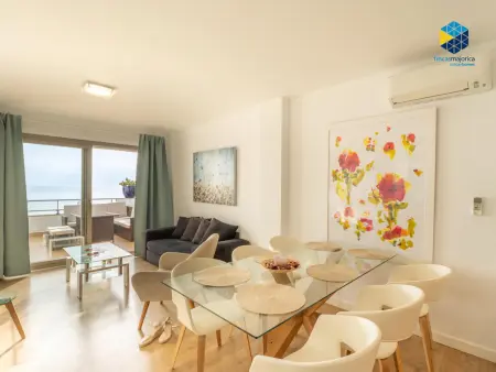 Bel appartement en bord de mer - 3 chambres à S'Illot - Photo 8