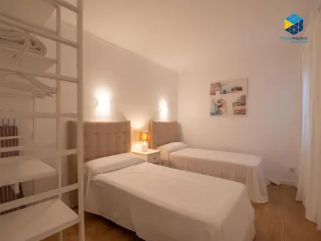 Bel appartement en bord de mer - 3 chambres à S'Illot - Photo 15