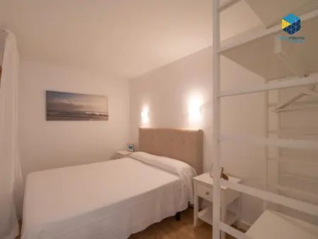 Bel appartement en bord de mer - 3 chambres à S'Illot - Photo 20