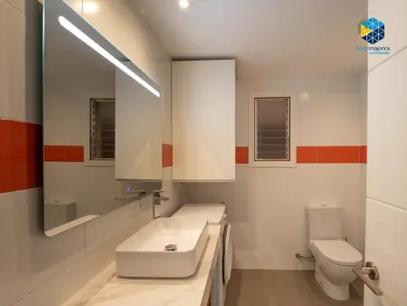 Bel appartement en bord de mer - 3 chambres à S'Illot - Photo 25