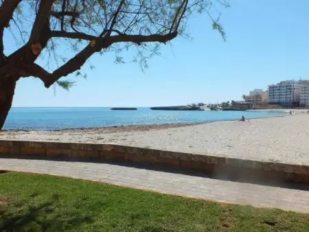 Bel appartement 2 chambres en bord de mer avec climatisation - Photo 31