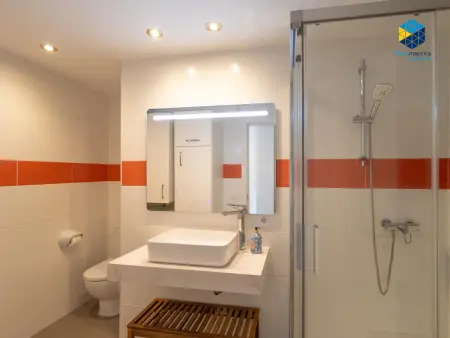 Bel appartement 2 chambres à S'Illot avec climatisation - Photo 14