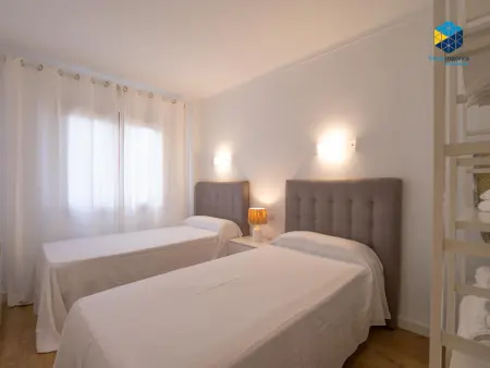 Bel appartement 2 chambres sur la plage à S'Illot - Photo 13