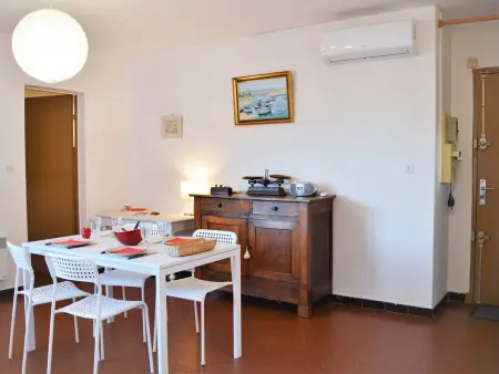 Appartement 2 pièces avec piscine et parking à 2 pas de la plage au Lavandou - Photo 6