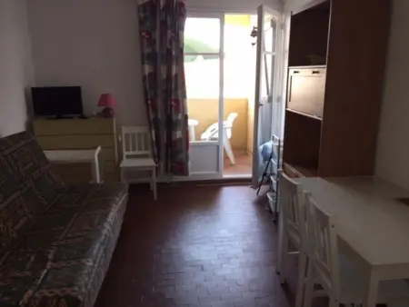 Studio 2 Pers, Piscine, Parking, Animaux admis, Appartement 2 personnes à Port Barcarès - Photo 3