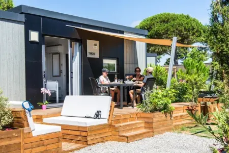 Mobile Homes Domaine Les Mûriers Vendres-Plage // Cottage VIP 2ch 4 pers climatisé - TUI, Mobil-home VIP avec terrasse - Photo 5