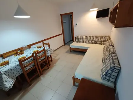 Appartement fonctionnel 2 chambres, proche plage de s'Abanell, à Blanes - Photo 11